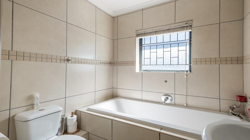 3 Bedroom Property for Sale in Langeberg Ridge Western Cape